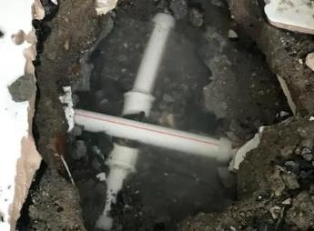 立山阳台漏水维修公司为您分享楼上楼下漏水怎么处理
